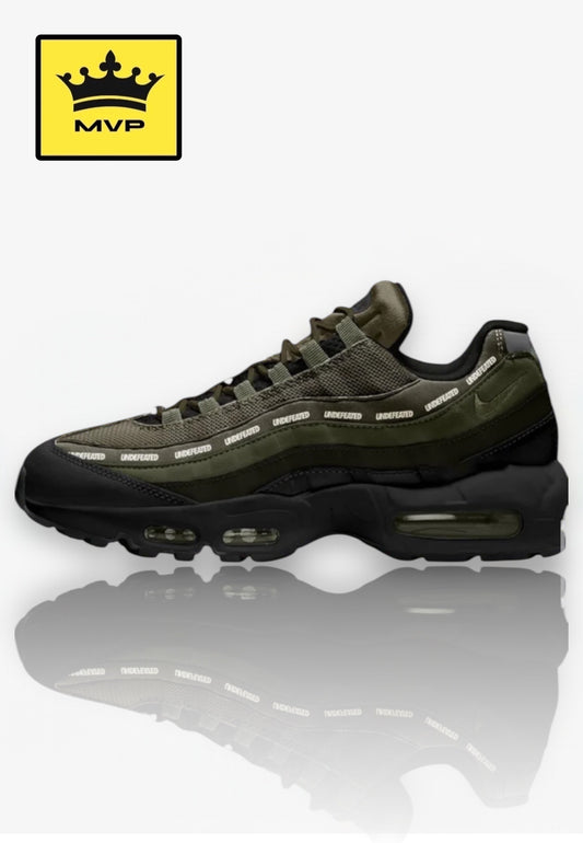Nike Air Max 95 x Undefeated Olive Green